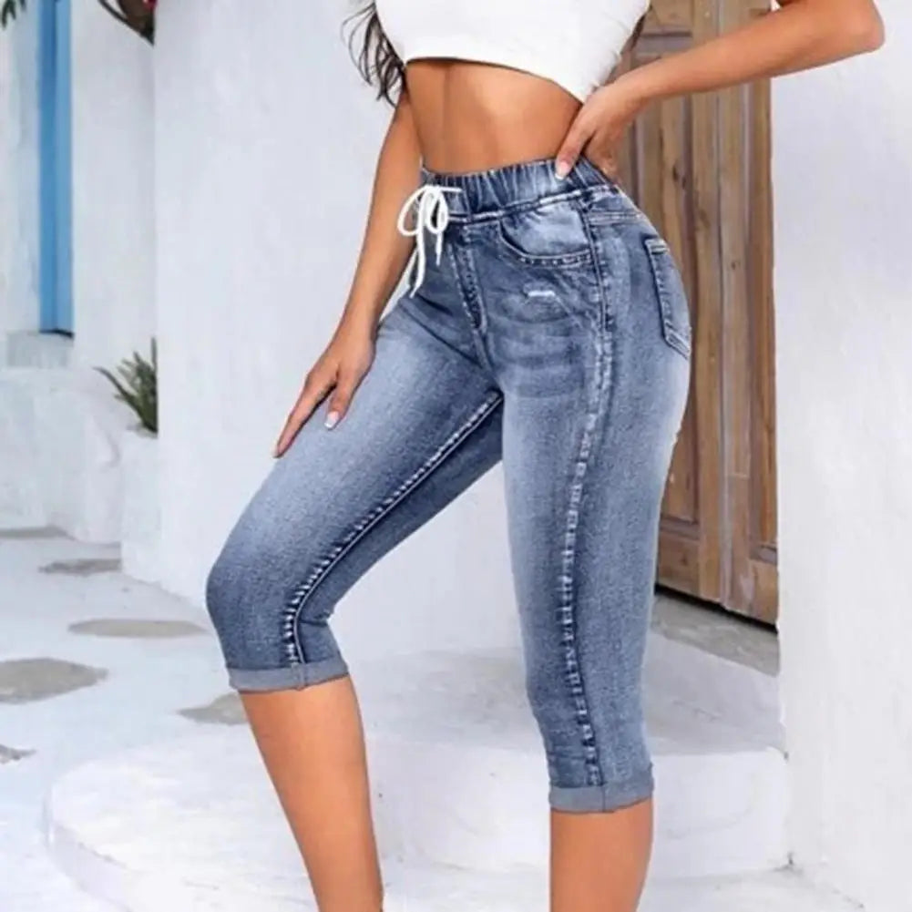 jeans capris taille haute pour femmes.