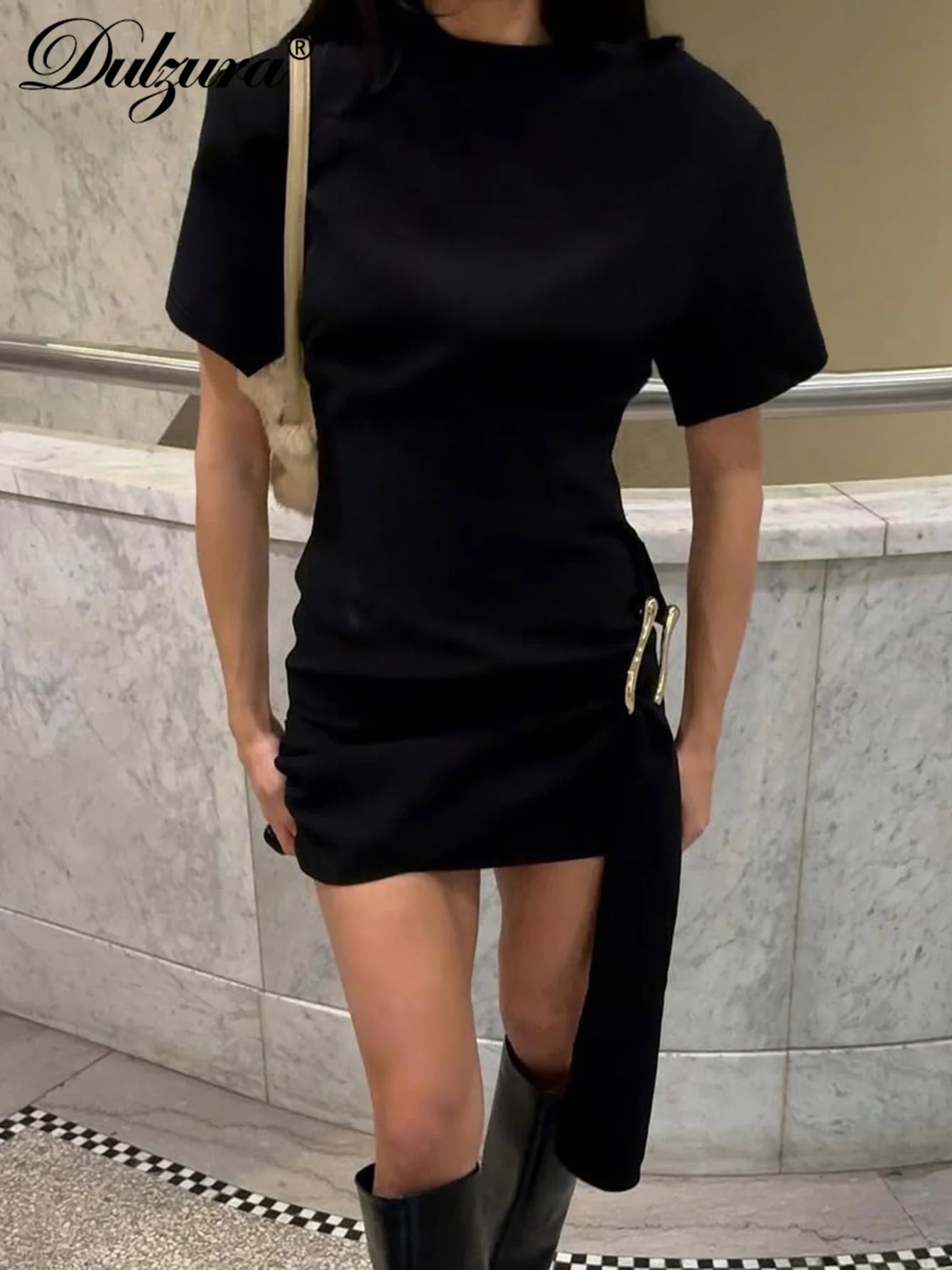 Robe Courte Femme LS SHOP – Bodycon, Manches Courtes, Col Rond, Chic et Sexy