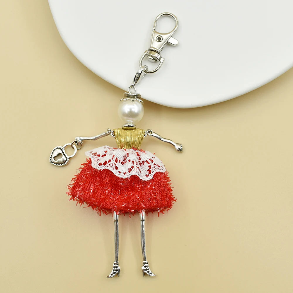 "Porte-clés poupée fait main – YL, charm mignon pour femmes, voiture, sac à main, bijou tendance" ✅