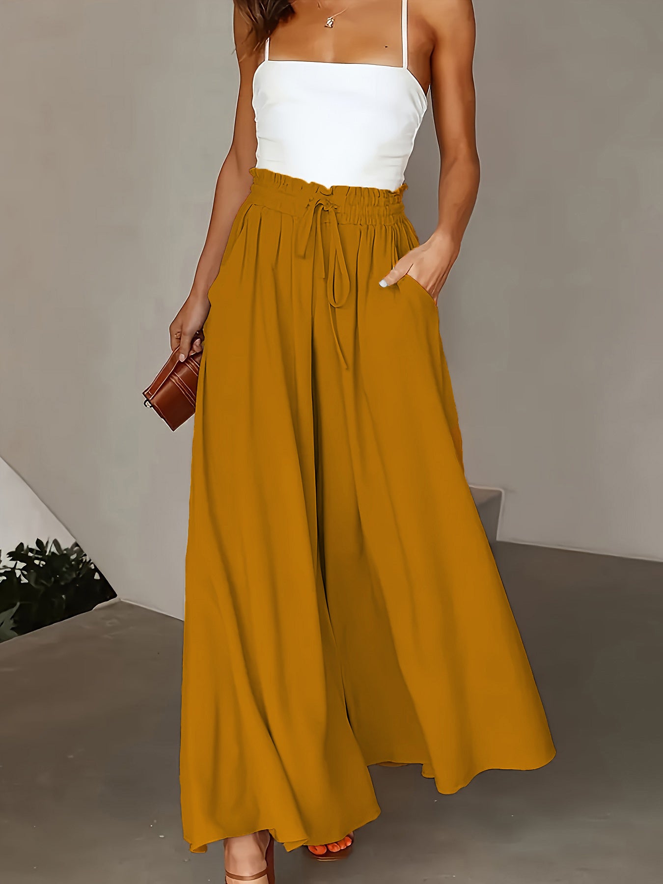 "Pantalon Femme Grande Taille – Taille Paper Bag, Jambe Large, Ceinture à Nouer, Poches, Look Élégant