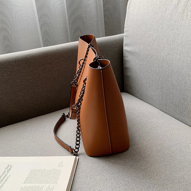 Sac à bandoulière en PU cuir style luxe pour femmes – Grand sac à main avec chaîne, grande capacité, idéal voyage et shopping