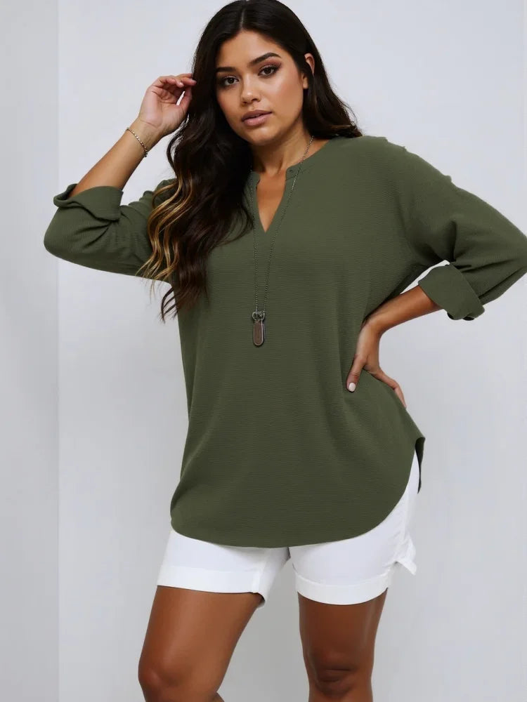 "T-shirt femme grande taille – manches longues, loose, col montant, col V, polyester, casual et fashion 2025" ✅