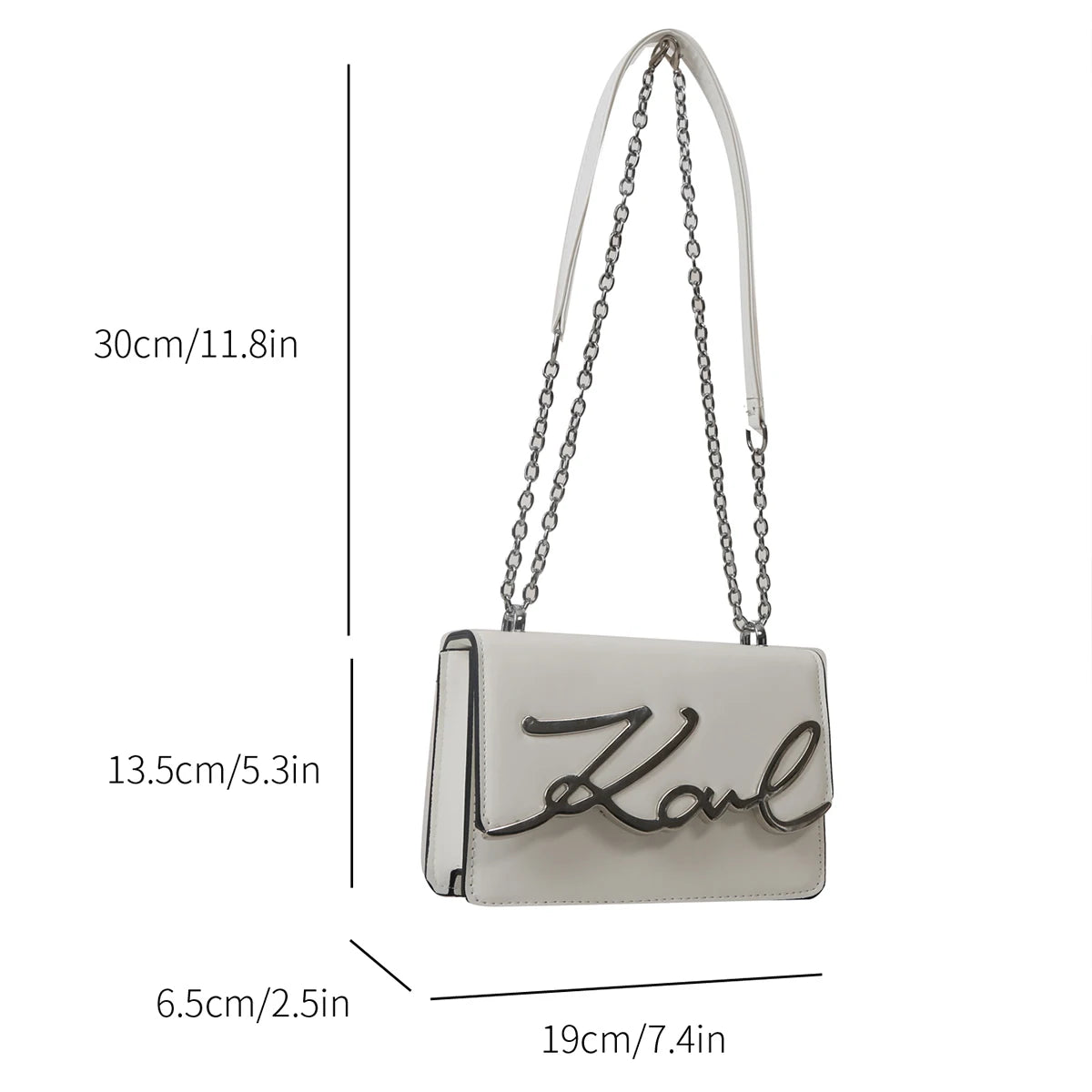 Sac à bandoulière tendance femme, couleur unie, avec logo en métal et chaîne, fermeture magnétique, idéal pour un usage quotidien
