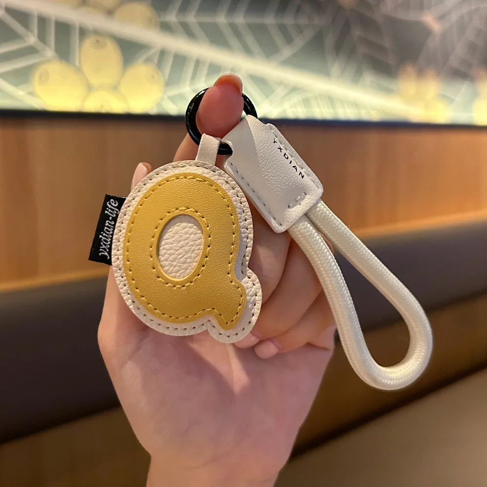 ✨ Porte-Clés en Cuir Tressé avec Initiale | Bijou de Sac, Bracelet et Accessoire pour Femme & Homme ✨
