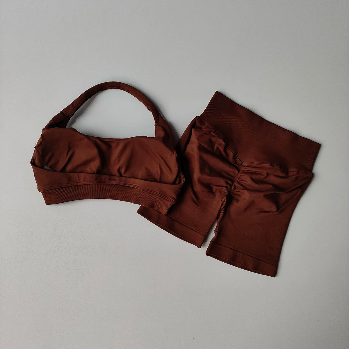 2 Pieces Yoga Suit – Ensemble Brassière & Short Seamless