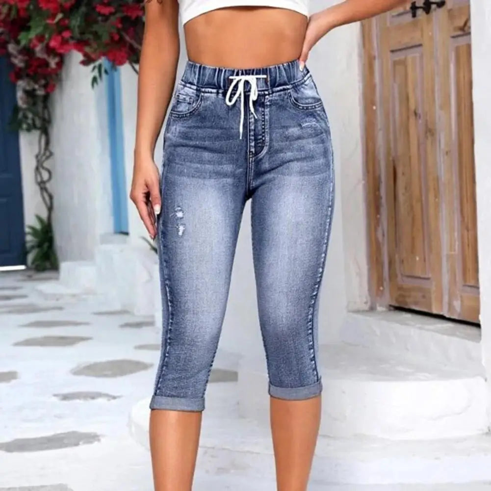 jeans capris taille haute pour femmes.