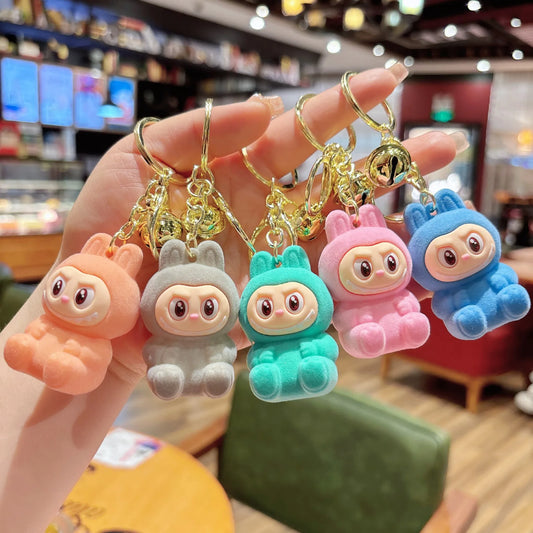 Labbubu Porte-clés en tissu velours – Pendentif mignon style boîte surprise, poupée populaire sur Internet, accessoire pour sac d’étudiant