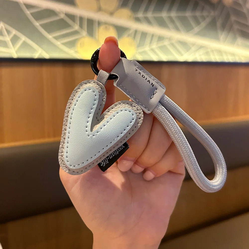 ✨ Porte-Clés en Cuir Tressé avec Initiale | Bijou de Sac, Bracelet et Accessoire pour Femme & Homme ✨