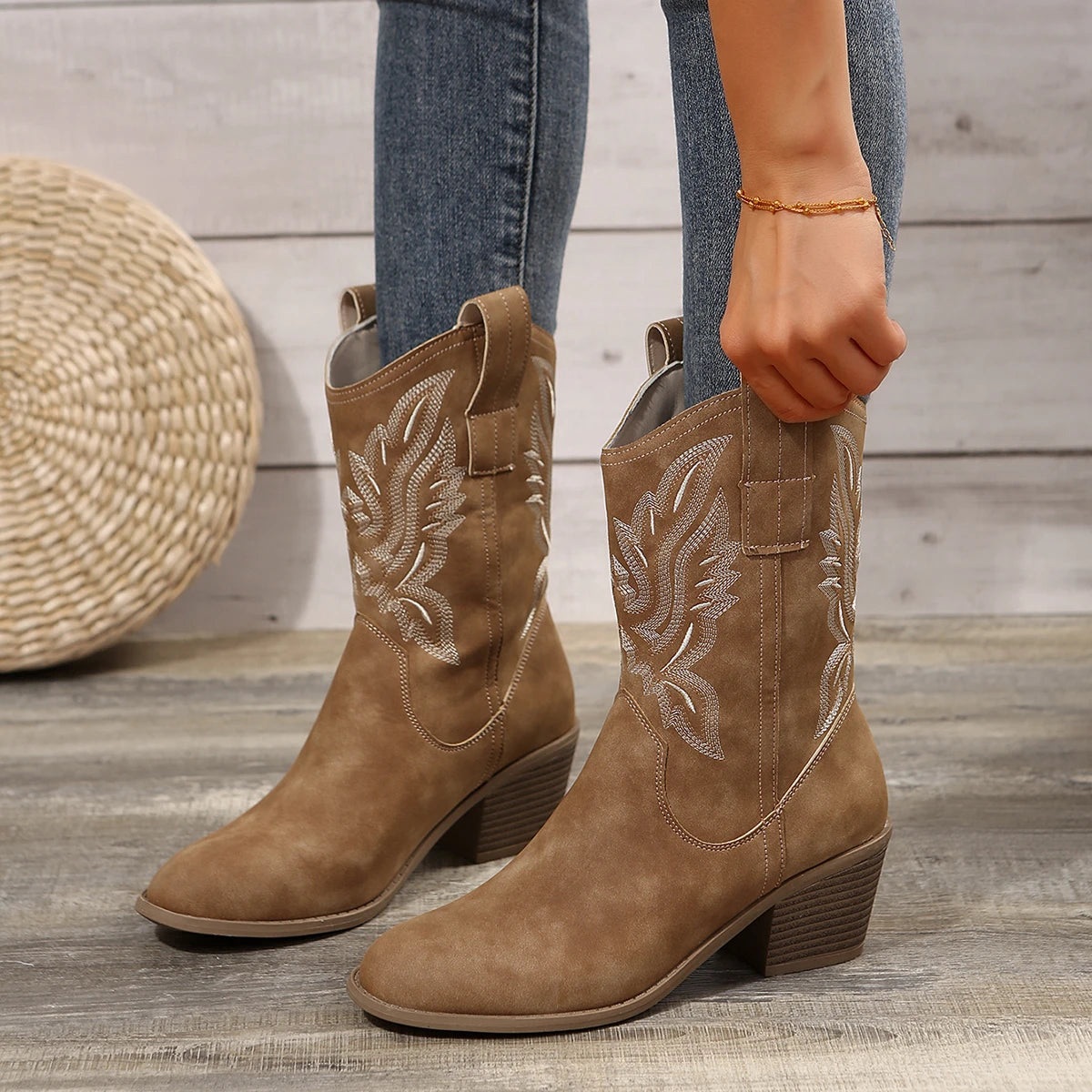 "Bottes Western Femme à Broderies – Style Automne, Bout Pointu, Talon Épais, Hauteur Genou"