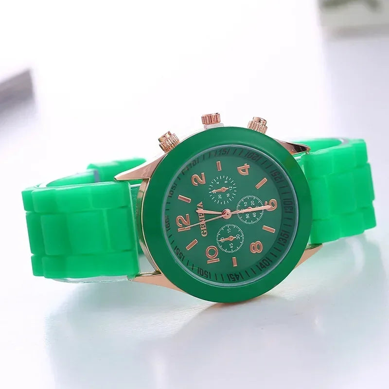⌚ Montre Femme 2025 – Élégance & Tendance ✨