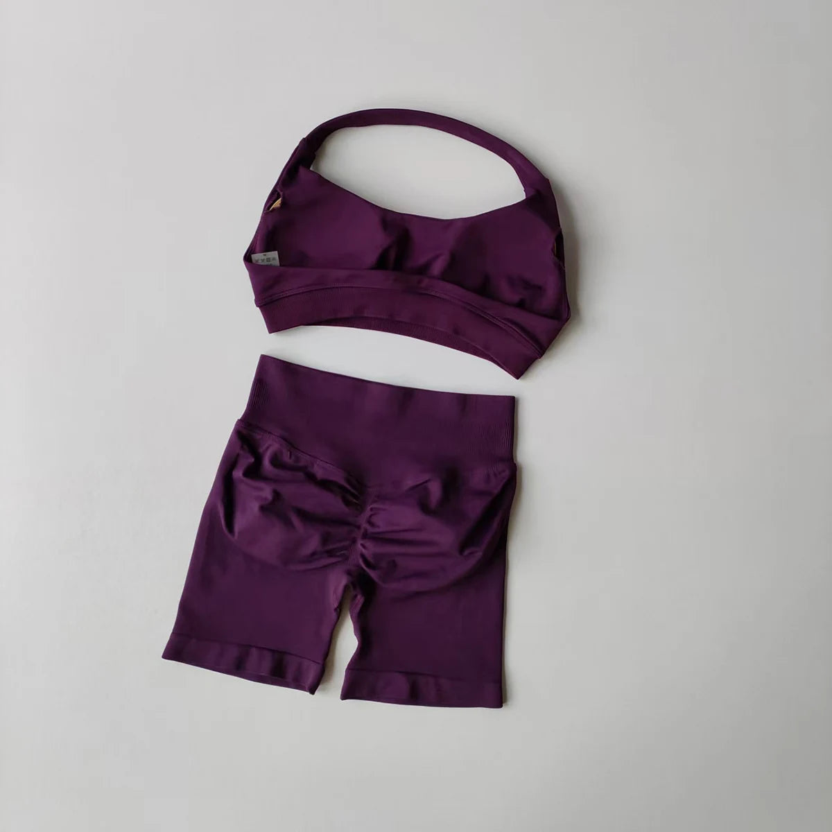 2 Pieces Yoga Suit – Ensemble Brassière & Short Seamless